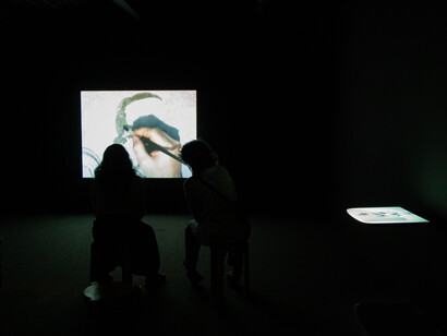 Video room: Oscar Muñoz, exhibition view. Couretsy of MASP