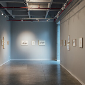 Kevin Mancera, Todo esto será un desierto, vista de exhibición. Cortesía de la Galería Policroma