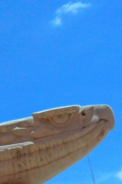 "Estela de Cabeza de Águila de la Ruta de Hidalgo 1810-1811", escultura, Tomás Chávez Morado, 1960, Dolores Hidalgo, Guanajuato, México