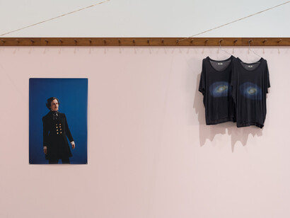 Dominique Gonzalez-Foerster, euqinimod & costumes, 2014, Mixed media installation, 15 ft x 40 ft 3 inches x 15 ft