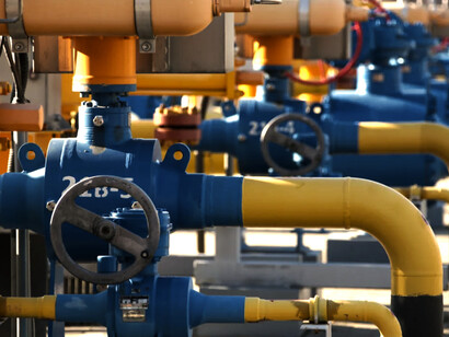 Gas pipelines that already exist can be strategically retrofitted to use hydrogen