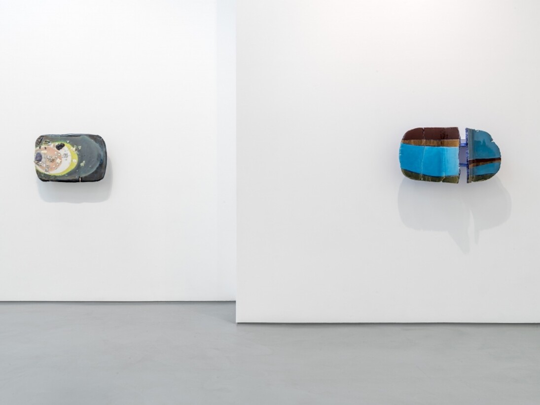 Liz Larner, Exhibition view. Courtesy of Galerie Max Hetzler