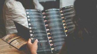 La gestión estratégica de una carta gastronómica requiere algo más que intuición: necesita análisis riguroso