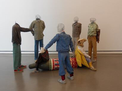 Vlassis Caniaris, What’s North, What’s South?, 1988, mixed media installation, dimensions variable, Courtesy of the Estate of the artist and Kalfayan Galleries, Athens – Thessaloniki