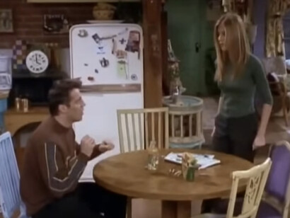 Friends. Au fur et à mesure des visionnages, un rituel propre à chacun·e s’installe, que chaque personne adapte à son gré et à ses besoins