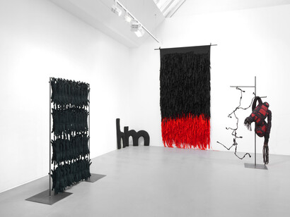 Farkhondeh Shahroudi, Widerruf (Revocation), exhibition view. Courtesy of Galerie Barbara Thumm