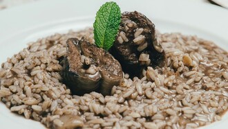 Arroz de lampreia empratado com hortelã