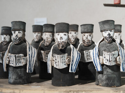 Emanuele Luzzati, 2000 – Ceramica di Albisola. Ph Ilaria Zennaro