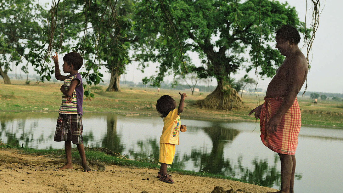 Patrick Faigenbaum, Village santal de Goalpara, detail, mai 2014, Tirage jet d’encre pigmentaire © Courtesy Patrick Faigenbaum et Galerie Nathalie Obadia, Paris/Bruxelles