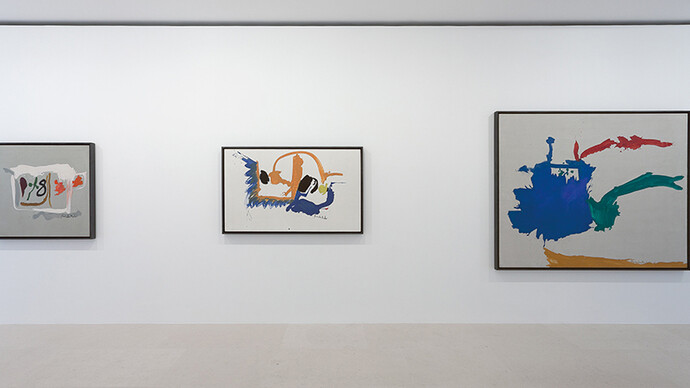 Helen Frankenthaler, Exhibition view. Courtesy of Gagosian