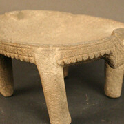 Piedra de moler con 4 patas

Materiales: Piedra

Medidas: 125mm de alto x 225mm de largo x 190mm de ancho