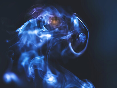 Vita. Nella nostra vita quotidiana siamo costantemente in relazione con gli elementi e con gli elementali ed avere un approccio gentile e rispettoso con essi produce un effetto benefico su tutte le sfere della nostra vita