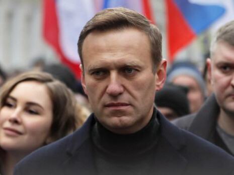 Angela Merkel intervened to have Alexei Navalny receive medical treatment in Germany