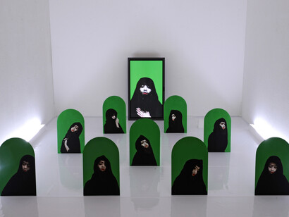 Monira Al Qadiri, The Tragedy of Self (installation), 2009. Photographs, wooden panels, video, 4 x 4 x 1.5 m. Courtesy the artist. 