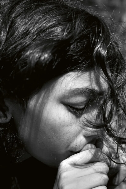 Mashid Mohadjerin, Riding in silence. Courtesy of FOMU 