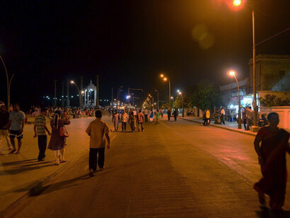 The promenade at night