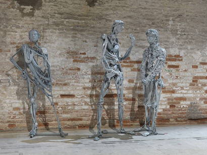 Paweł Althamer, Venetians, 2013, plastic and plaster on metal construction, installation of 90 parts, dimensions variable. Installation view: “The Encyclopedic Palace,” 55th International Art Exhibition, Venice Biennale, 2013. Photo by Jens Ziehe, courtesy neugerriemschneider, Berlin, and Foksal Gallery Foundation, Warsaw