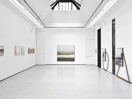 Japanese Conceptual photography from the 1970's, Exhibition view. Courtesy of Christophe Gaillard