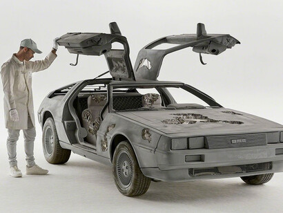 Daniel Arsham. Courtesy of Perrotin New York