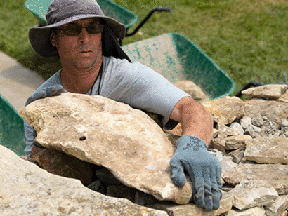 Andy Goldsworthy. Courtesy of The Nelson-Atkins Museum