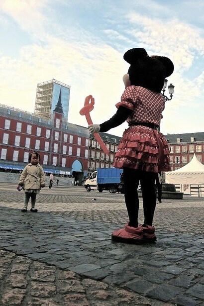 Una rata en plaza Mayor, Madrid