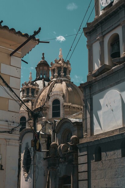 Edificio en la calle principal de la ciudad de Mérida, Venezuela
