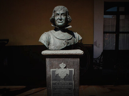 Monumento a Catalina de Erauso en Orizaba, México