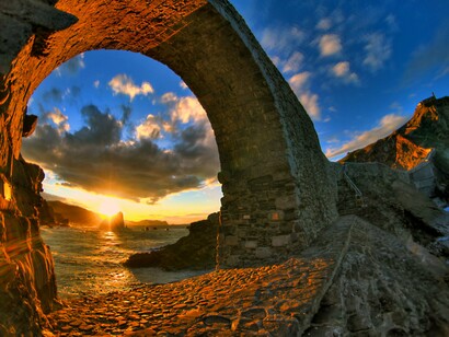 San Juan de Gaztelugatxe, Rocadragón, que impresiono en  en la primera temporada. 