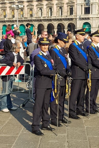 Parata ufficiale. Se si sbaglia qualcuno paga: o la vittima che rimarrà inascoltata e vittimizzata ulteriormente anche dalle istituzioni o il presunto carnefice 