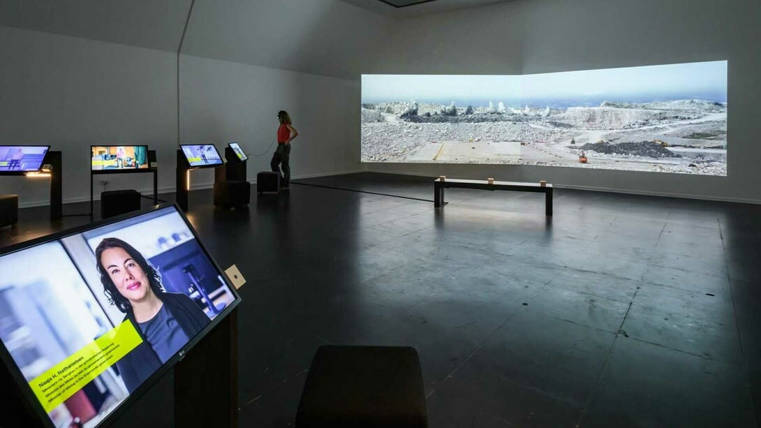 Grönland – Not for sale – Kalaallit Nunaat forever, ausstellungsansicht. Mit freundlicher genehmigung des Frankfurter Kunstvereins