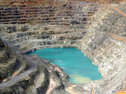 Tengo curiosidad por conocer vuestra visión sobre la minería a cielo abierto. Por lo que nos habéis dado a entender es un sector en el que tenéis experiencia