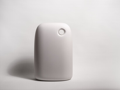 Jorge Palacios
El Centinela, 2023.
Edition 20,
Krion,
15.2 x 10.3 x 5.9 in (38.5 x 26.1 x 15 cm). Courtesy of the artist and Seizan Gallery New York