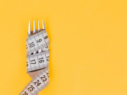 Le cause che impediscono il dimagrimento possono essere molteplici, inclusi fattori genetici, squilibri ormonali, stress e abitudini alimentari scorrette