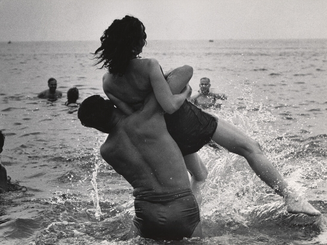 Garry Winogrand (American, 1928–1984) Coney Island, New York c. 1952 Gelatin silver print The Museum of Modern Art, New York. Purchase and gift of Barbara Schwartz in memory of Eugene M. Schwartz © The Estate of Garry Winogrand, courtesy Fraenkel Gallery, San Francisco