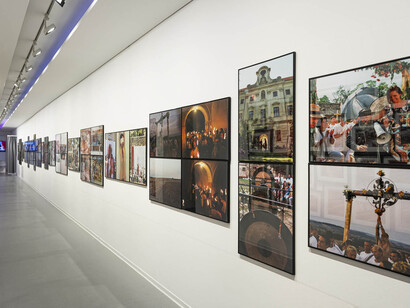Hermann Nitsch, Tribute of colours, exhibition view. Courtesy of Danubiana