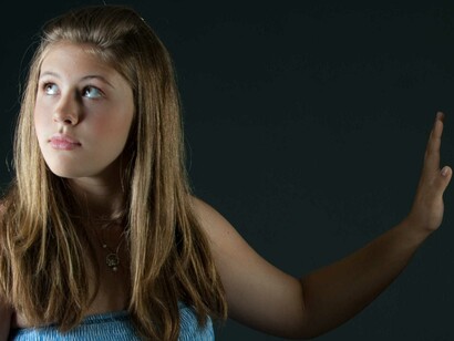 Ogni volta che sei geloso o invidioso del successo di qualcun altro, stai comunicando all’universo che non credi nelle tue capacità di creare successo nella tua vita