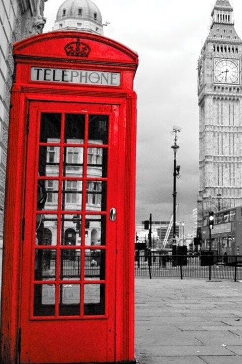 Cuántas historias no habrá escuchado esta cabina en las proximidades del Big Ben