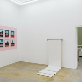 Starting from a book, Exhibition view. Courtesy of Florence Loewy