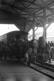 Surabaya, stazione dei treni