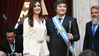 La vice-présidente Victoria Villaruel (à gauche) et le président Javier Milei (à droite)