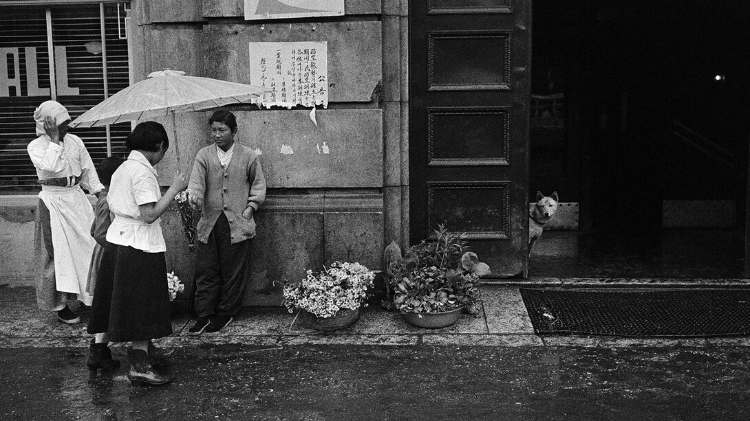 Han Youngsoo 서울 종로 2가 , Jongno 2-ga (detail), Seoul 1959, 2025. Courtesy of Baik Art 