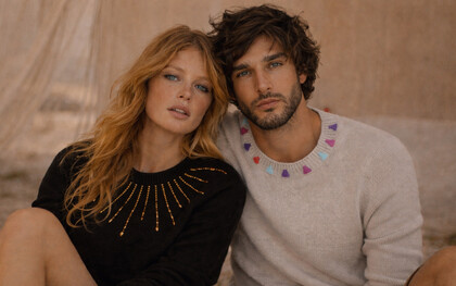 I due modelli indossano due capi dalla love craft capsule di Canessa