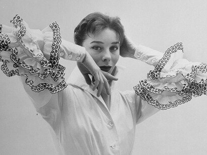 Bettina Graziani cautivó a los grandes de la moda en los años ciencuenta y el propio Givenchy bautizó una de sus camisas con su nombre