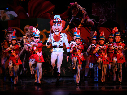 Puesta en escena de «El cascanueces» por el San Francisco Ballet, EE. UU.