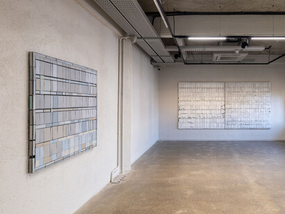 Manish Nai, Re/iteration, exhibition view. Courtesy of Nature Morte