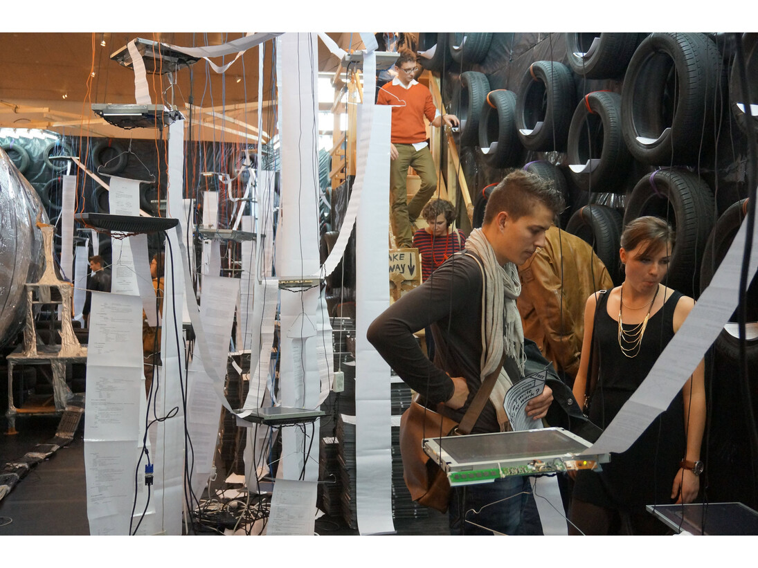 Thomas Hirschhorn, Diachronic-Pool, 2013, METAMATIC Reloaded, Museum Tinguely, Basel. Courtesy Metamatic Research Initiative, Amsterdam. Photo: Anna Kowalska