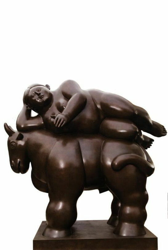 Ratto d'Europa, Bronze, 76 7/8 x 120 1/8 x 63 in. 295 x 305 x 160 cm