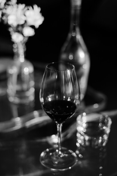 A nice red wine glass of Malbec with a viable aromatic blend