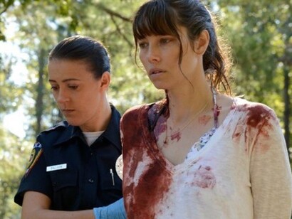 Cora Tannetti (Jessica Biel) tras cometer su crimen