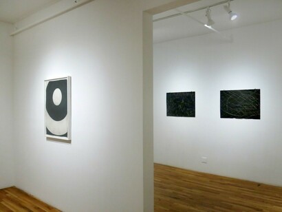 Edward Finnegan, Exhibition view. Courtesy of Edward Thorp Gallery